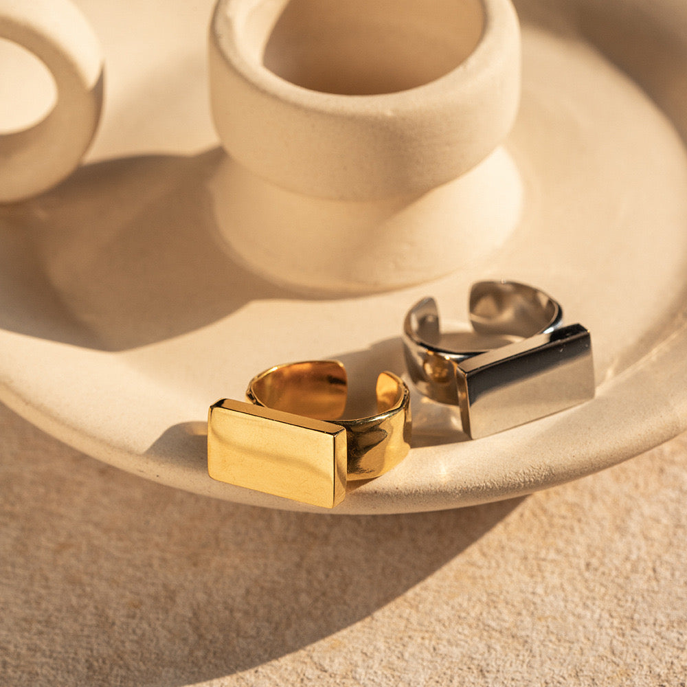 Yorba Statement square rings