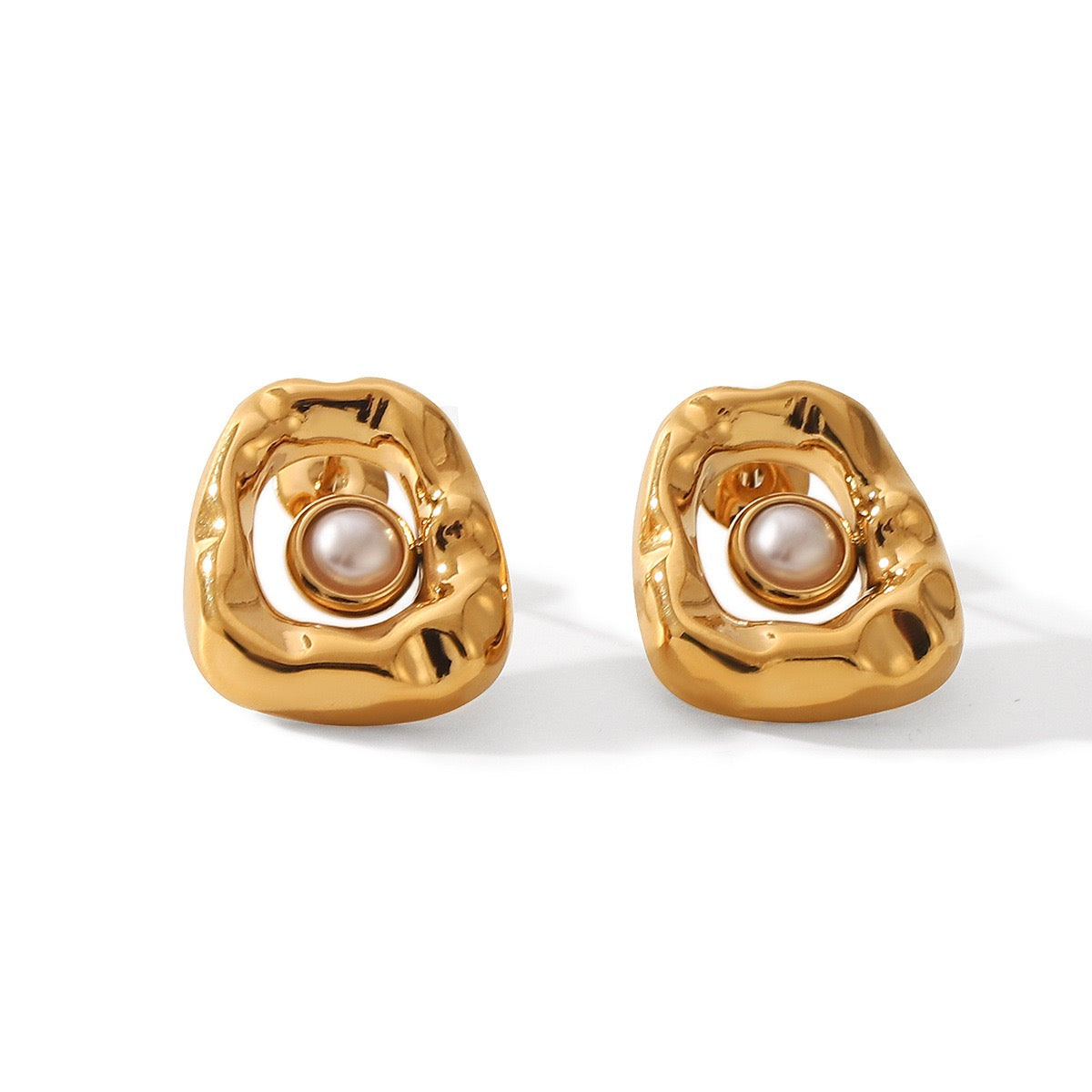 Bitira square pearly earrings