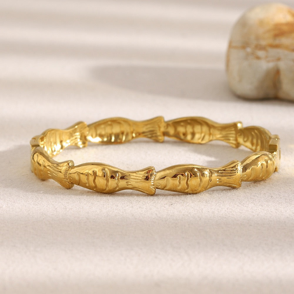 Gold fish bangle