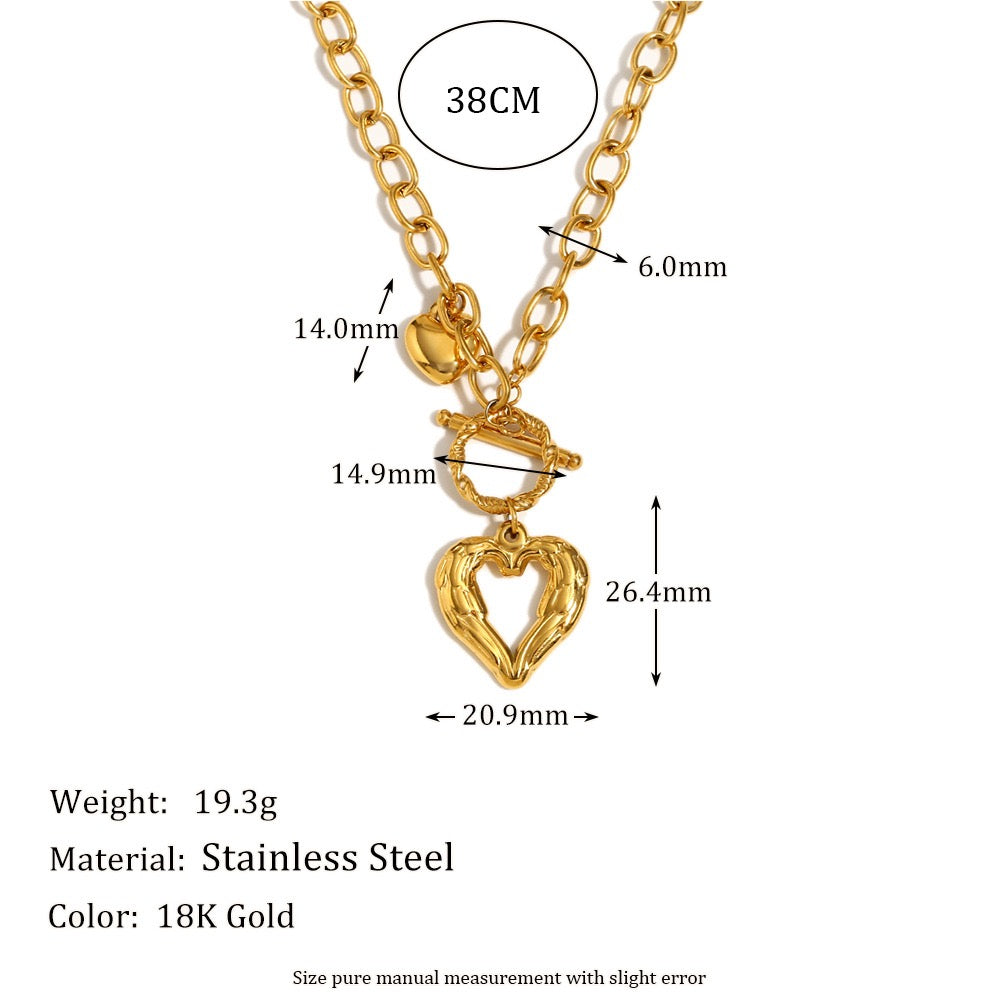Mattina heart necklace