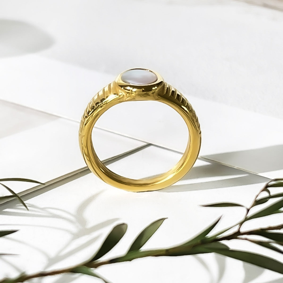 White mother of pearl ring