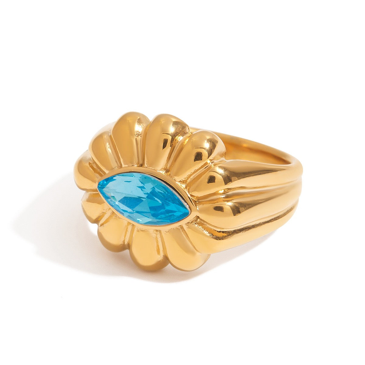 Blue flower ring