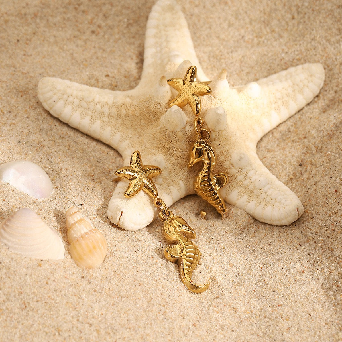 Seahorse starfish earrings