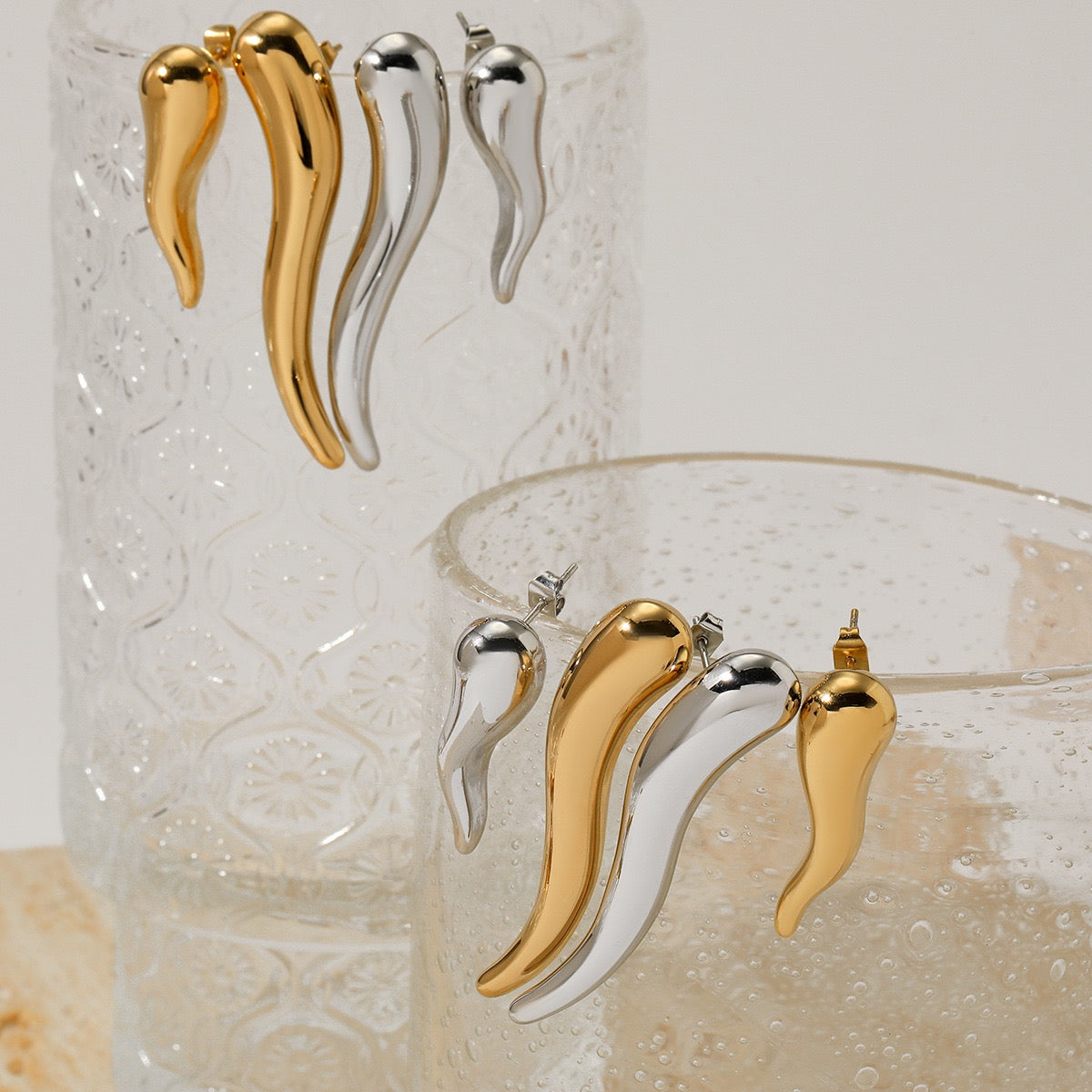 Sia Golden chilli earrings
