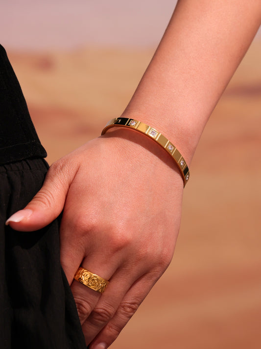 Square dia bangle
