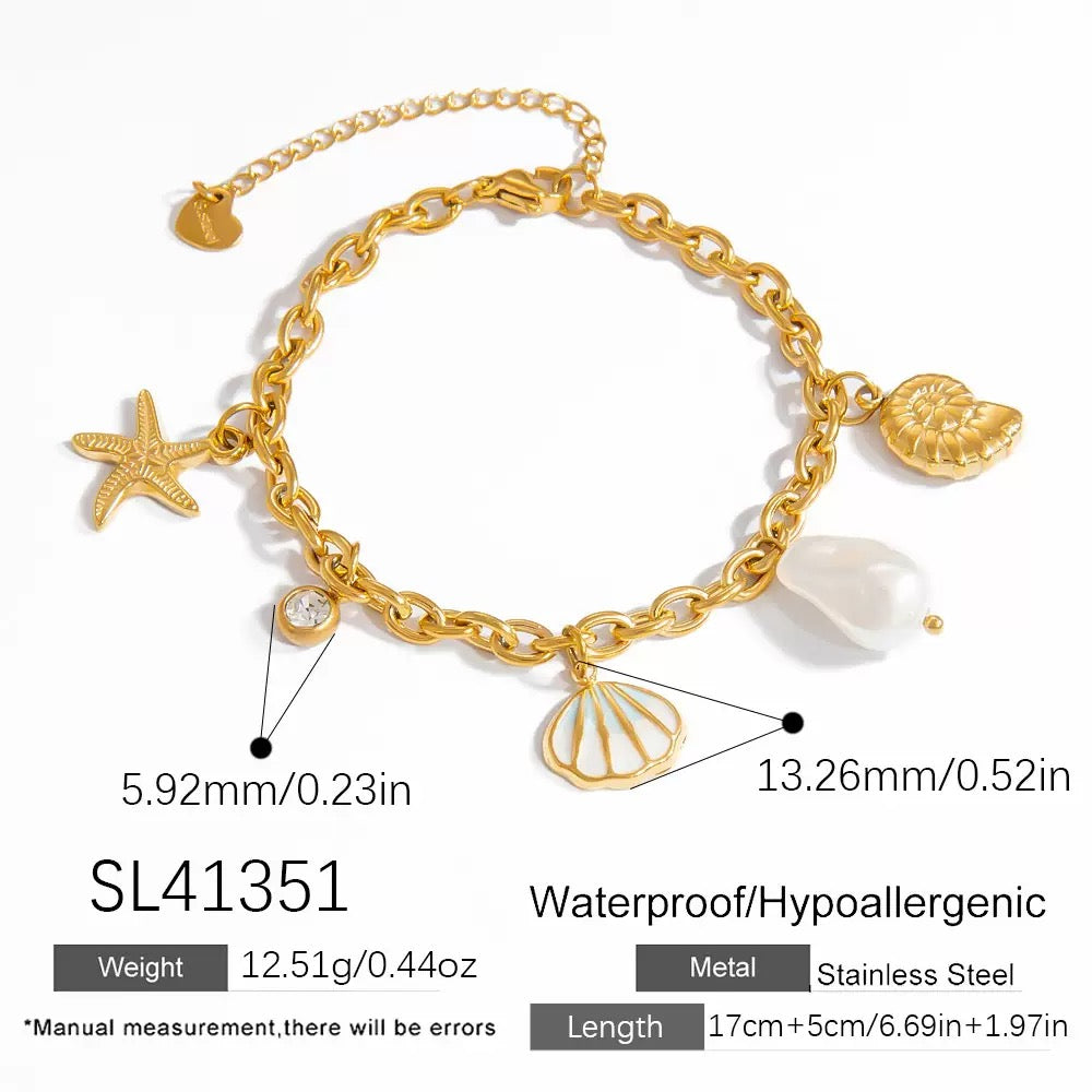 White shell bracelet