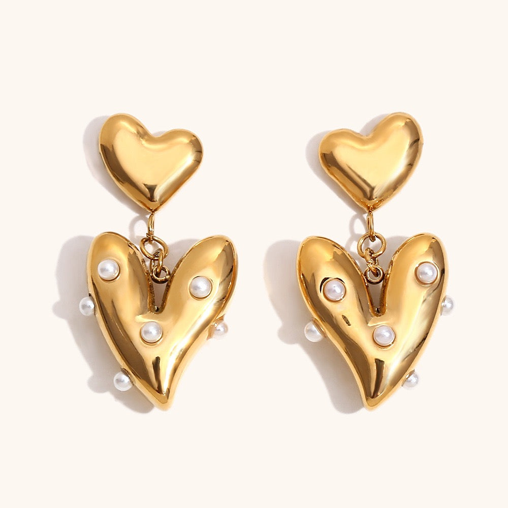 Kokomo Pearly heart earrings
