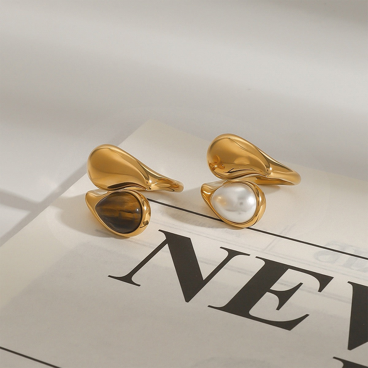 Bulky Belle cross over rings