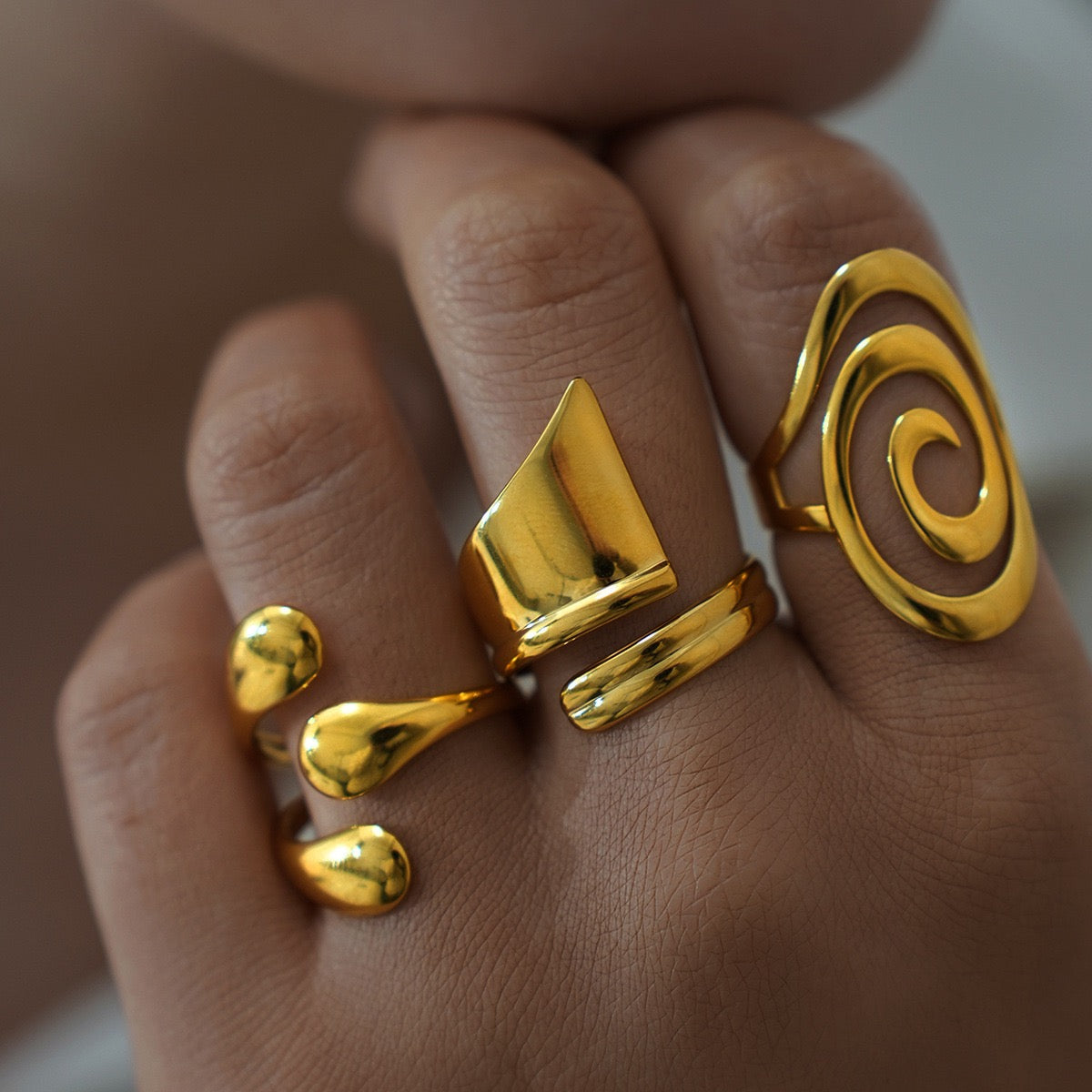 Mito Swirl rings