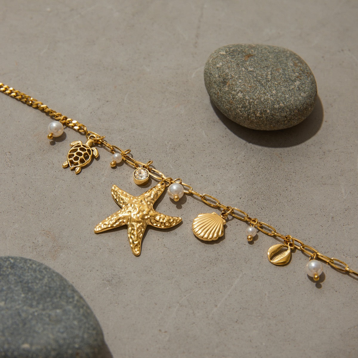 Starfish charm necklace