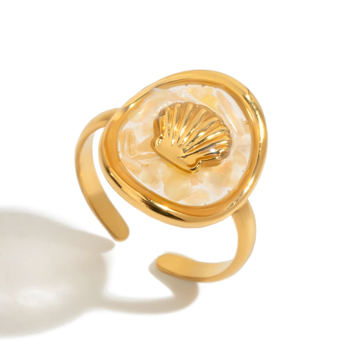 Golden shell ring