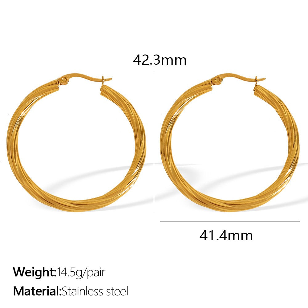 Buton twilly hoops earrings