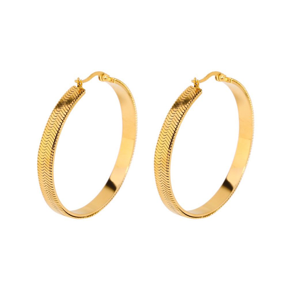 British classic big hoops earrings