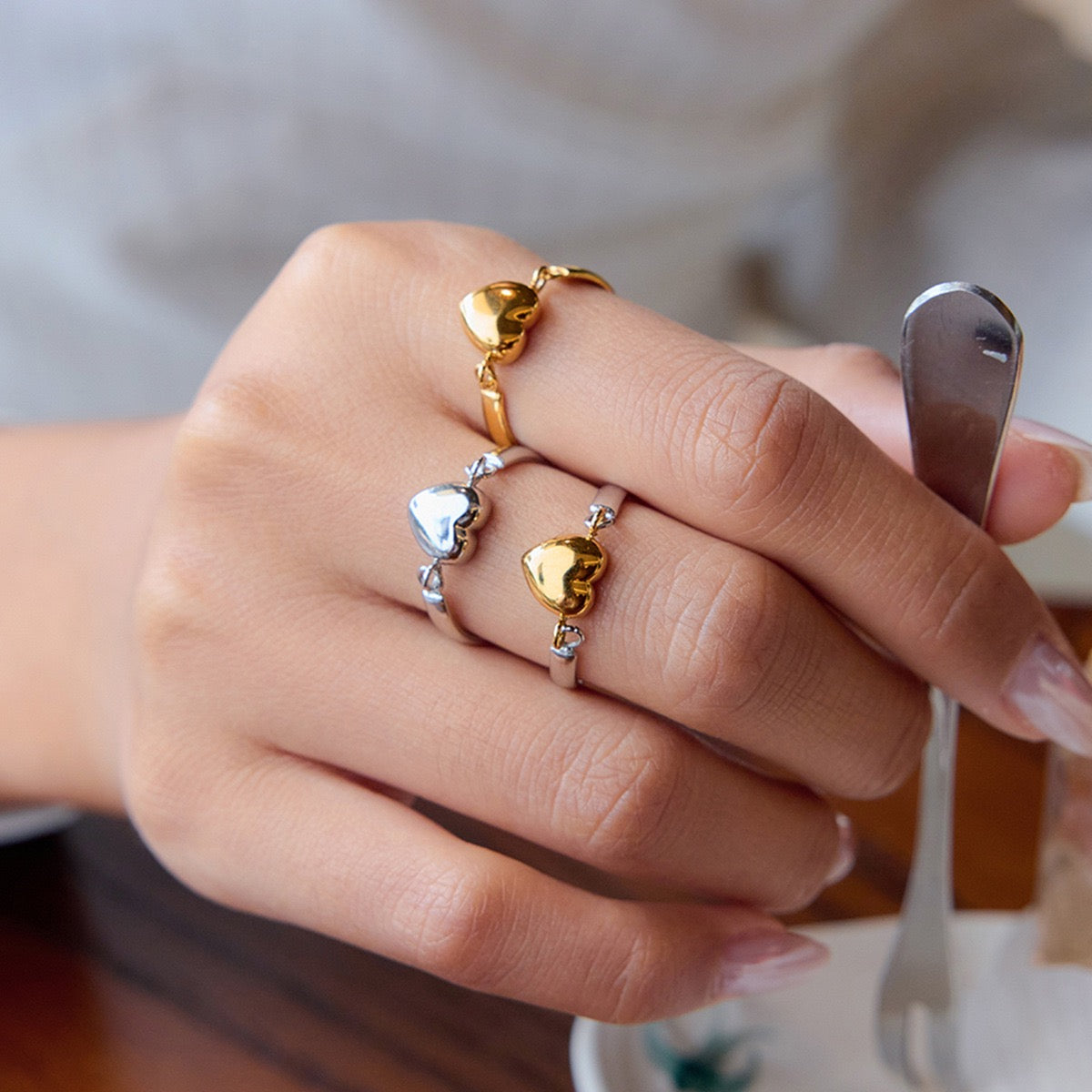 Love chain heart rings