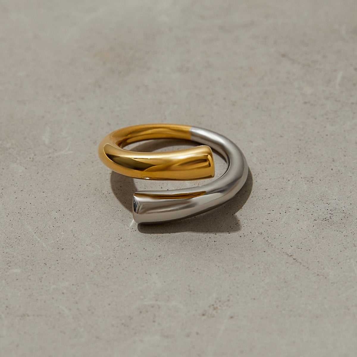 Gold or silver twist ring