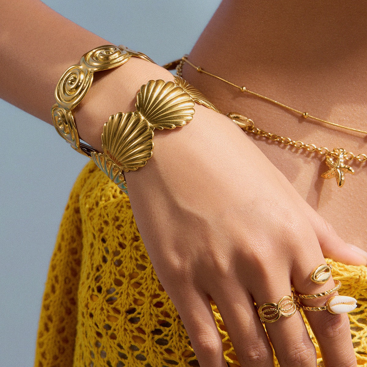 Jacaranda shell bangle