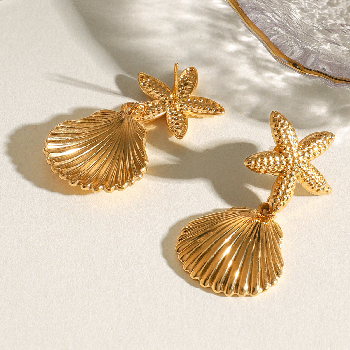 Cylina Bondi star shell earrings