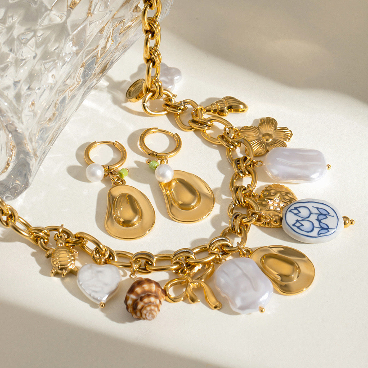 Aisha bondi blue summer charm necklace