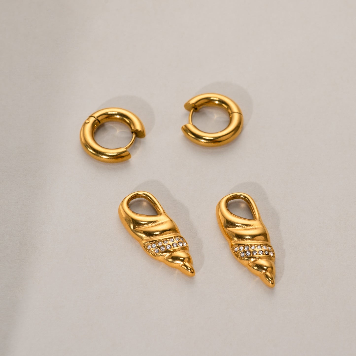 Amnita snail hoop earrings