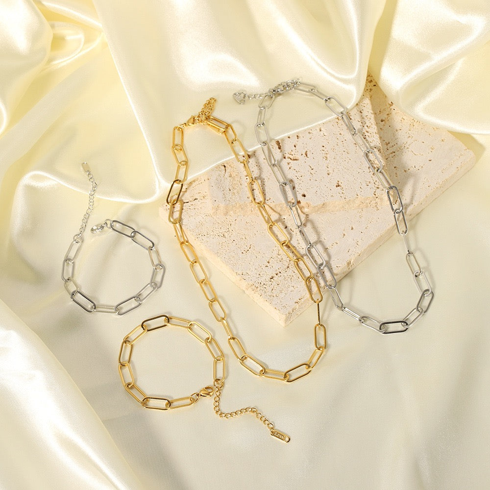 Steven Statement chain necklaces