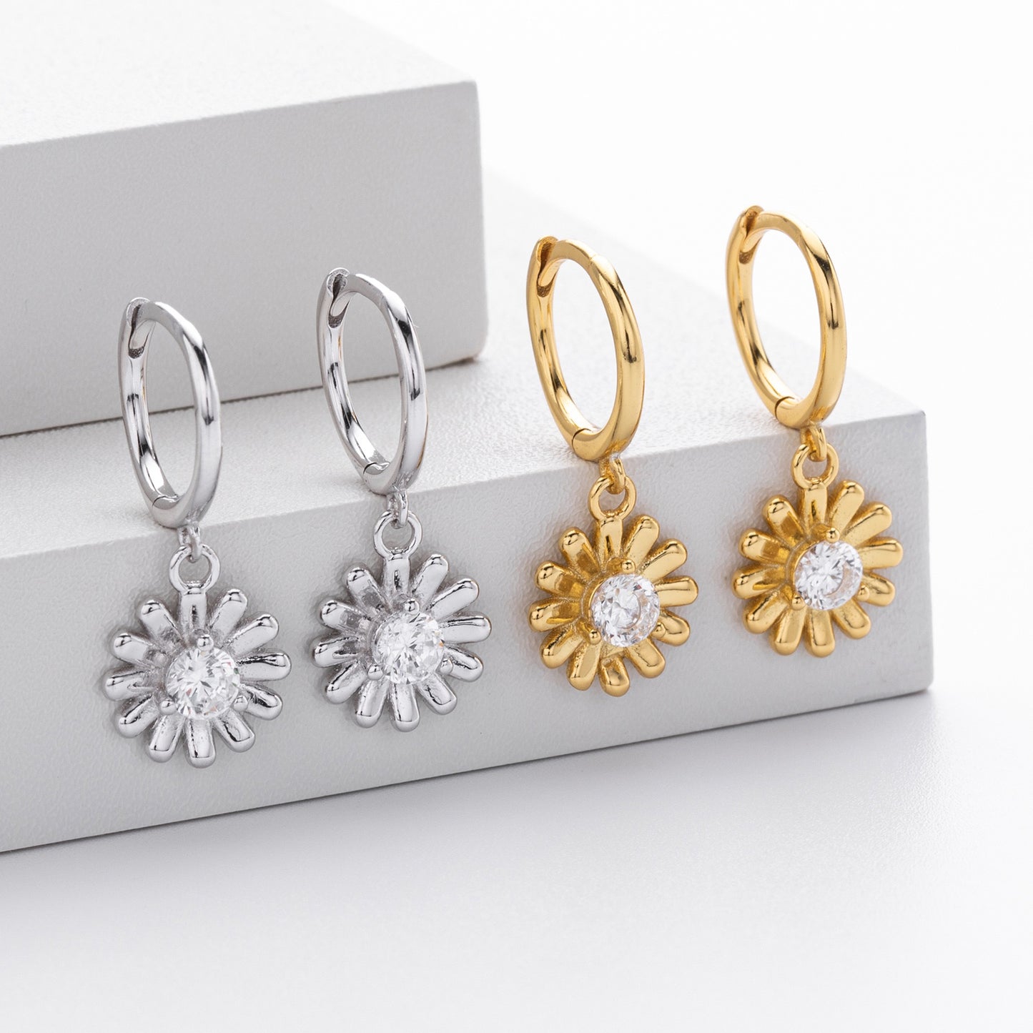 Daisy sterling silver hoops