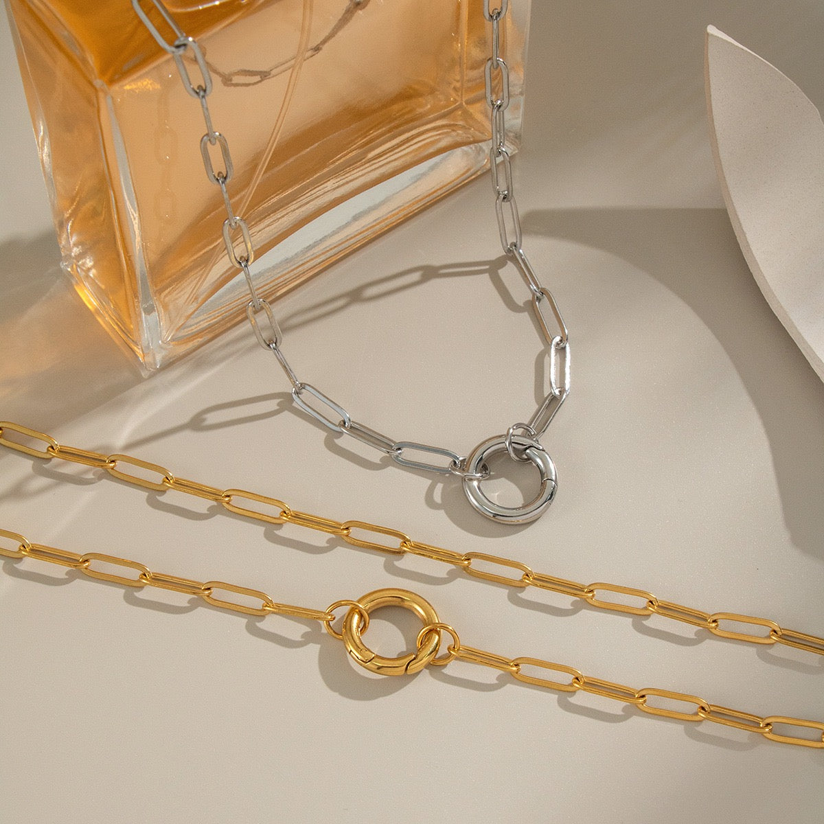 Statement chains necklace