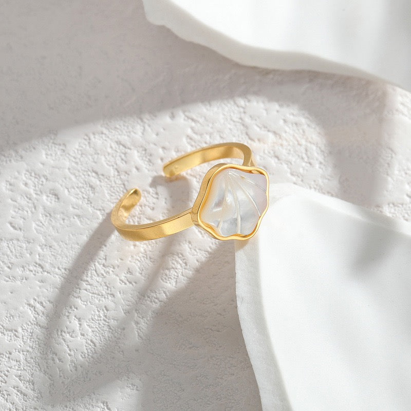 White shell ring