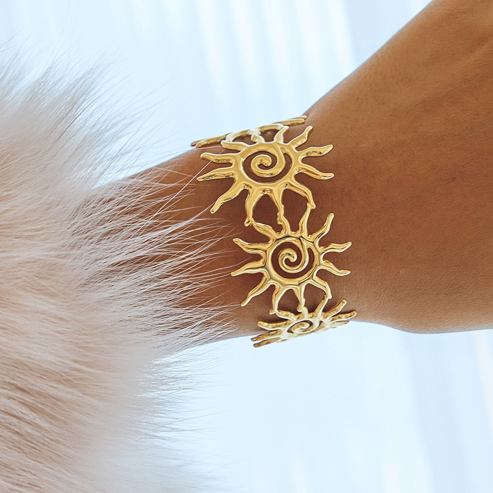 Golden sun bangle