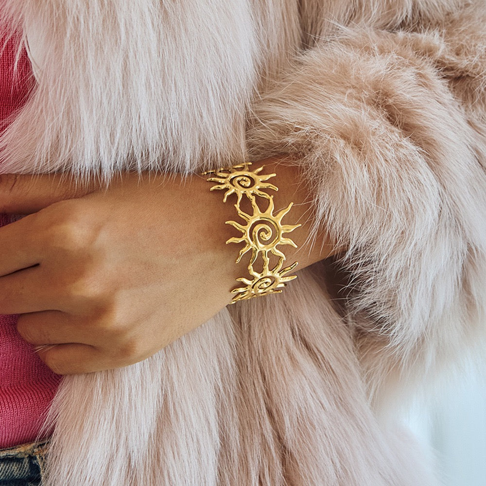Golden sun bangle