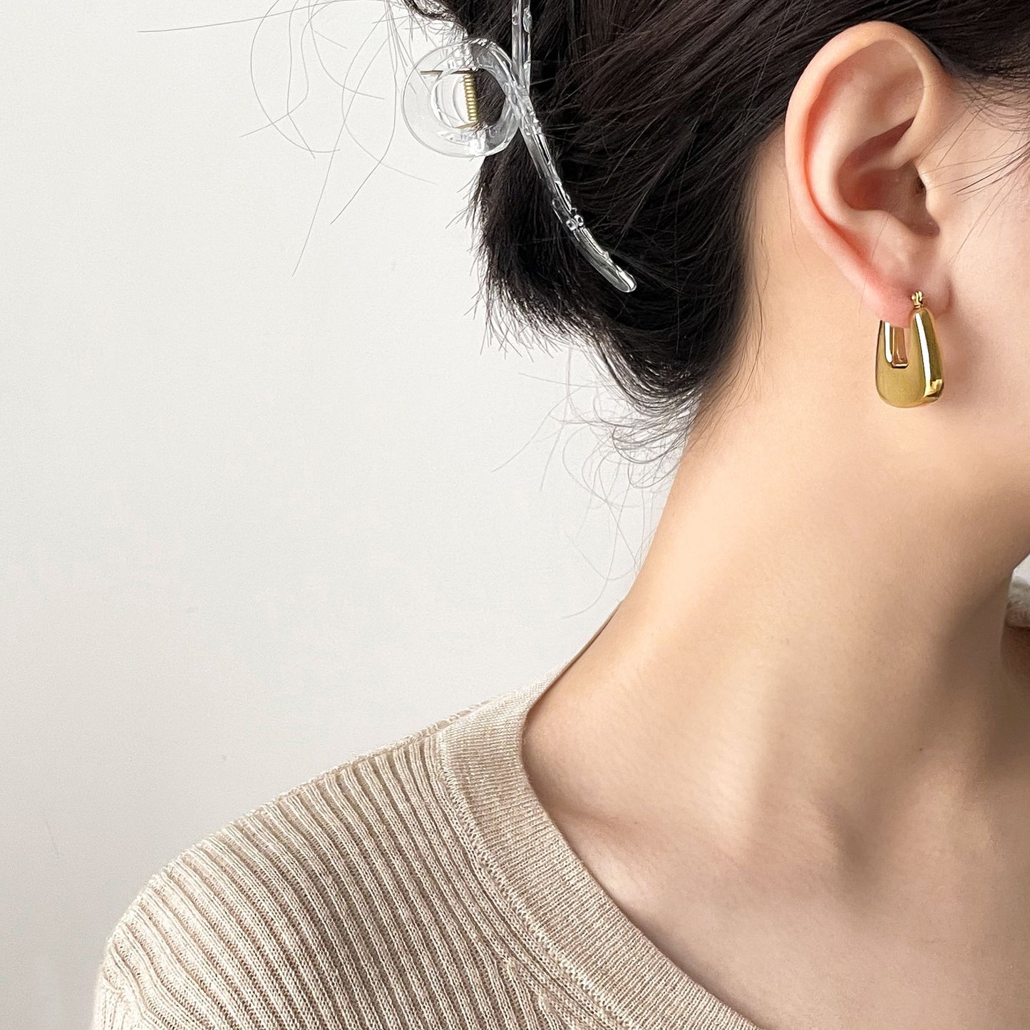 Sara square hoop earrings