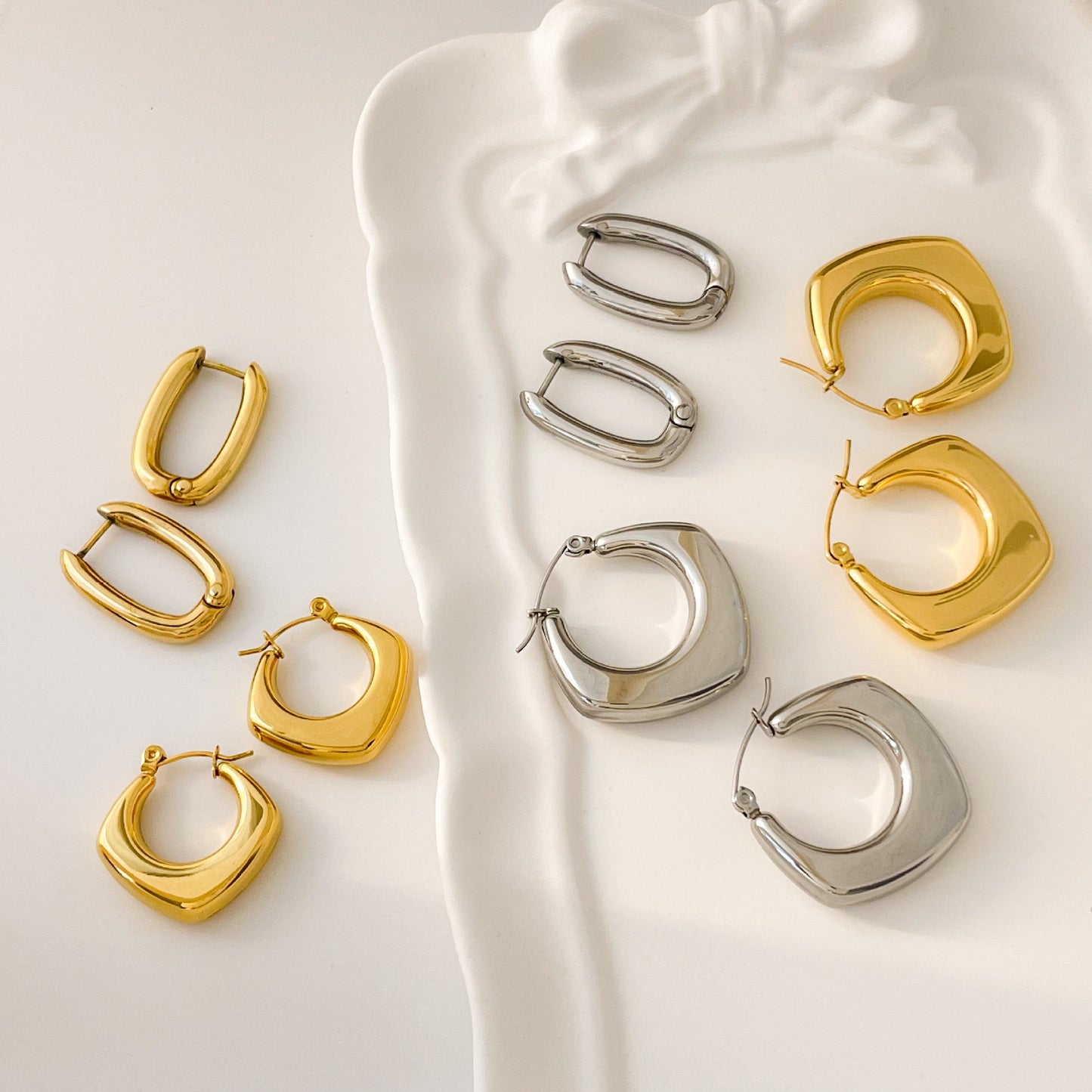 Samsara square hoops earrings