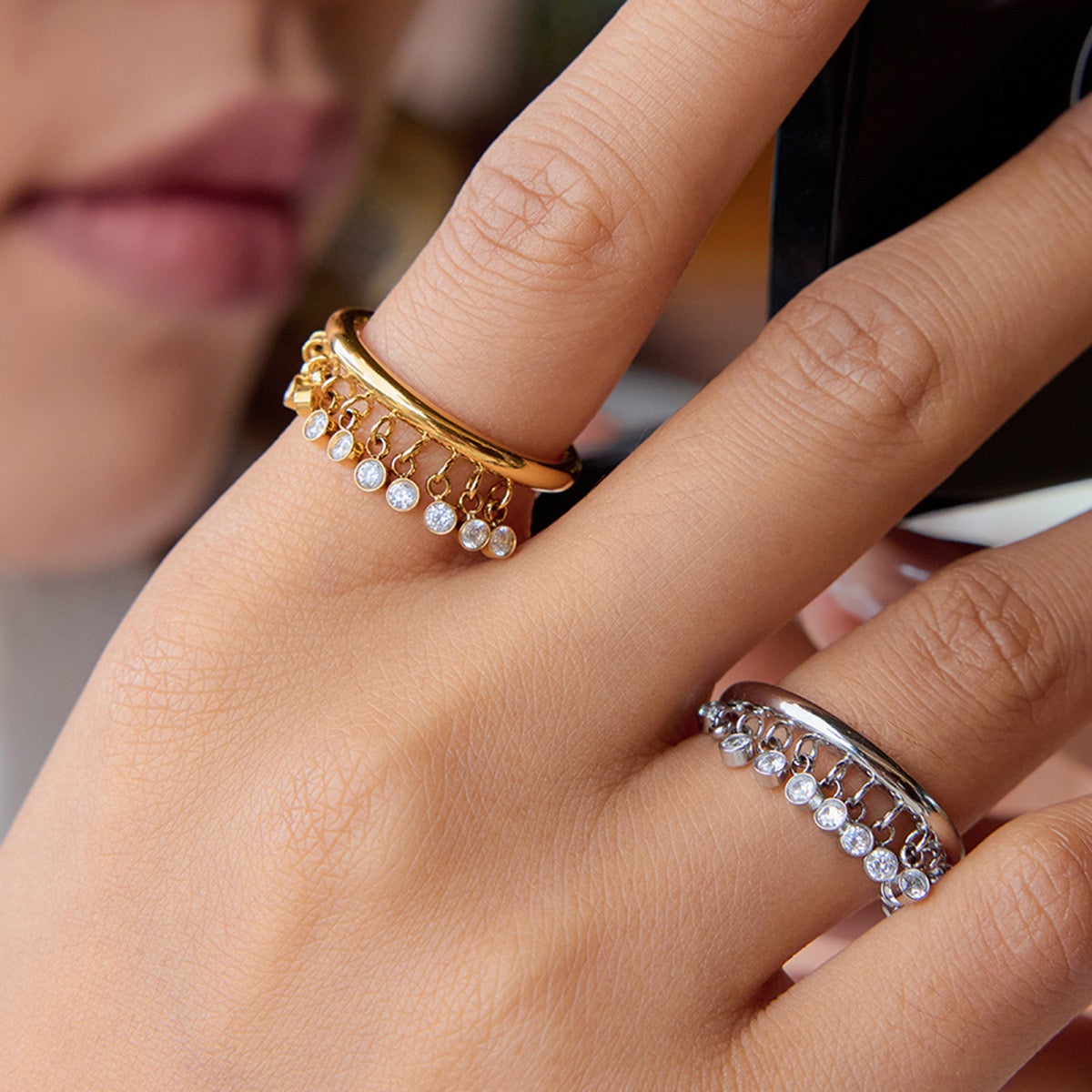 Dangling rocky rings