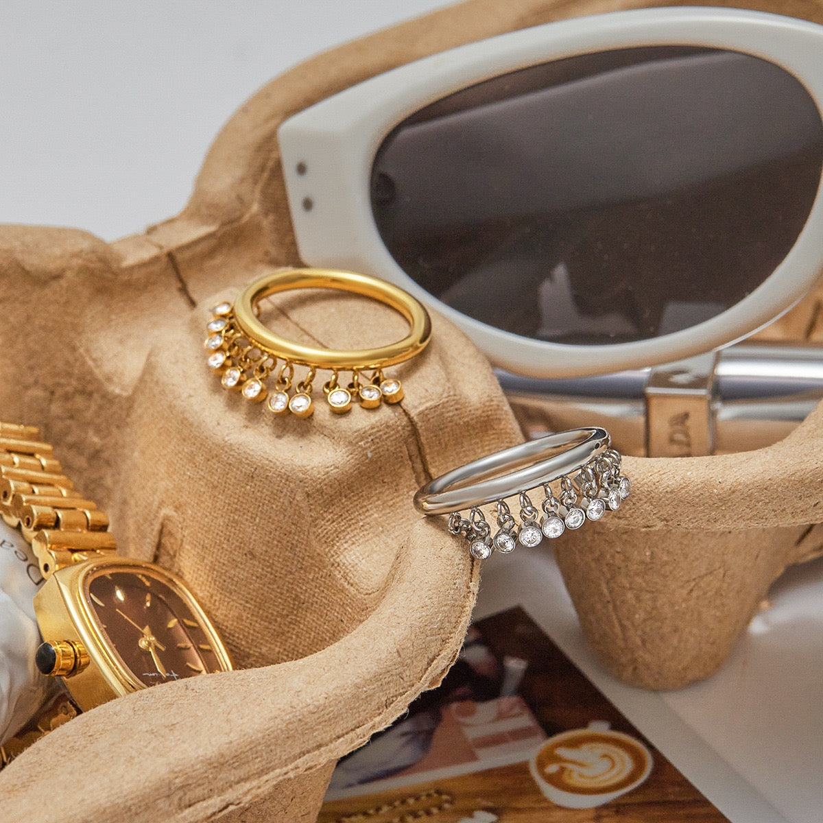 Dangling rocky rings