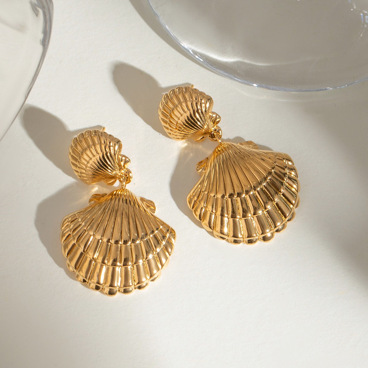 Double shells earrings