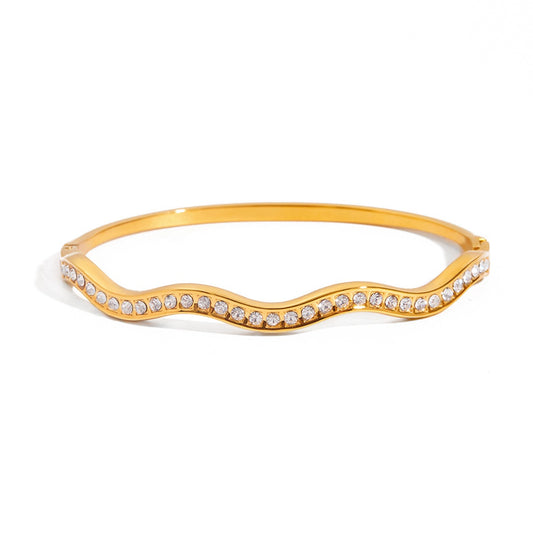 Rocky wave bangle
