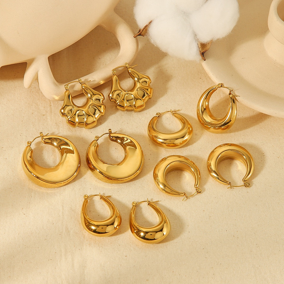 Gokota hoop earrings