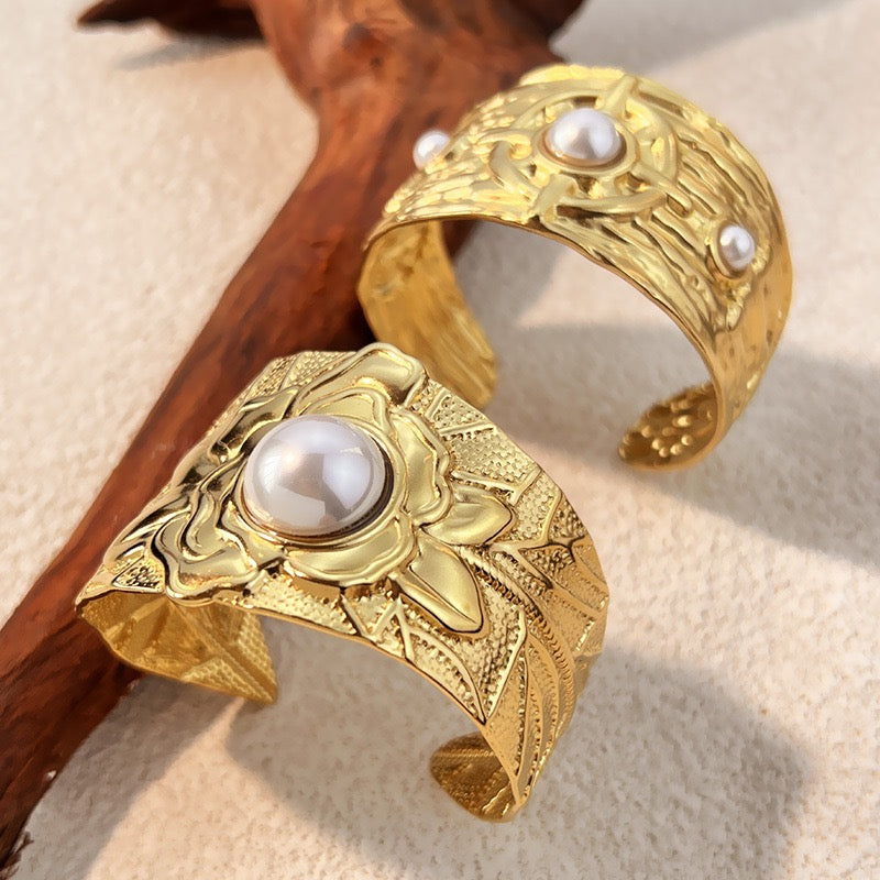 Pearly statement bangles