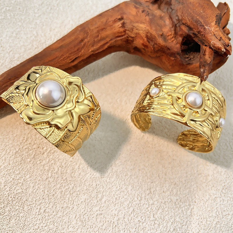 Pearly statement bangles