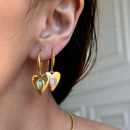 Cat eye stone heart earrings