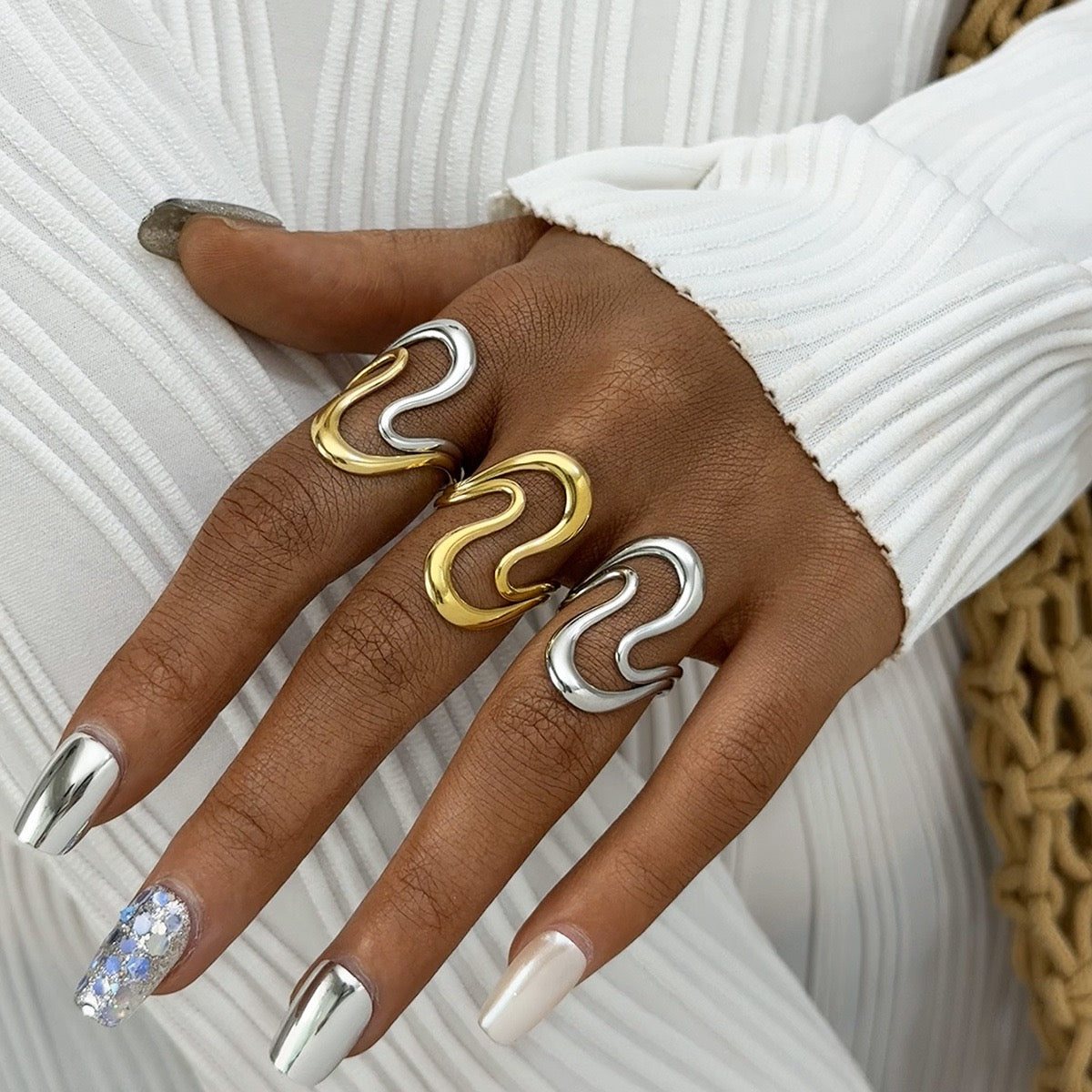 Tiamo wave rings