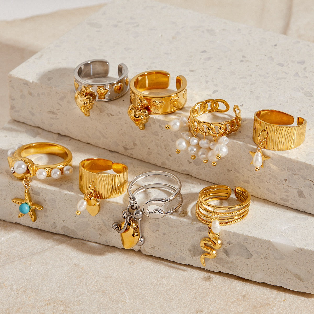 Dangling pendant rings