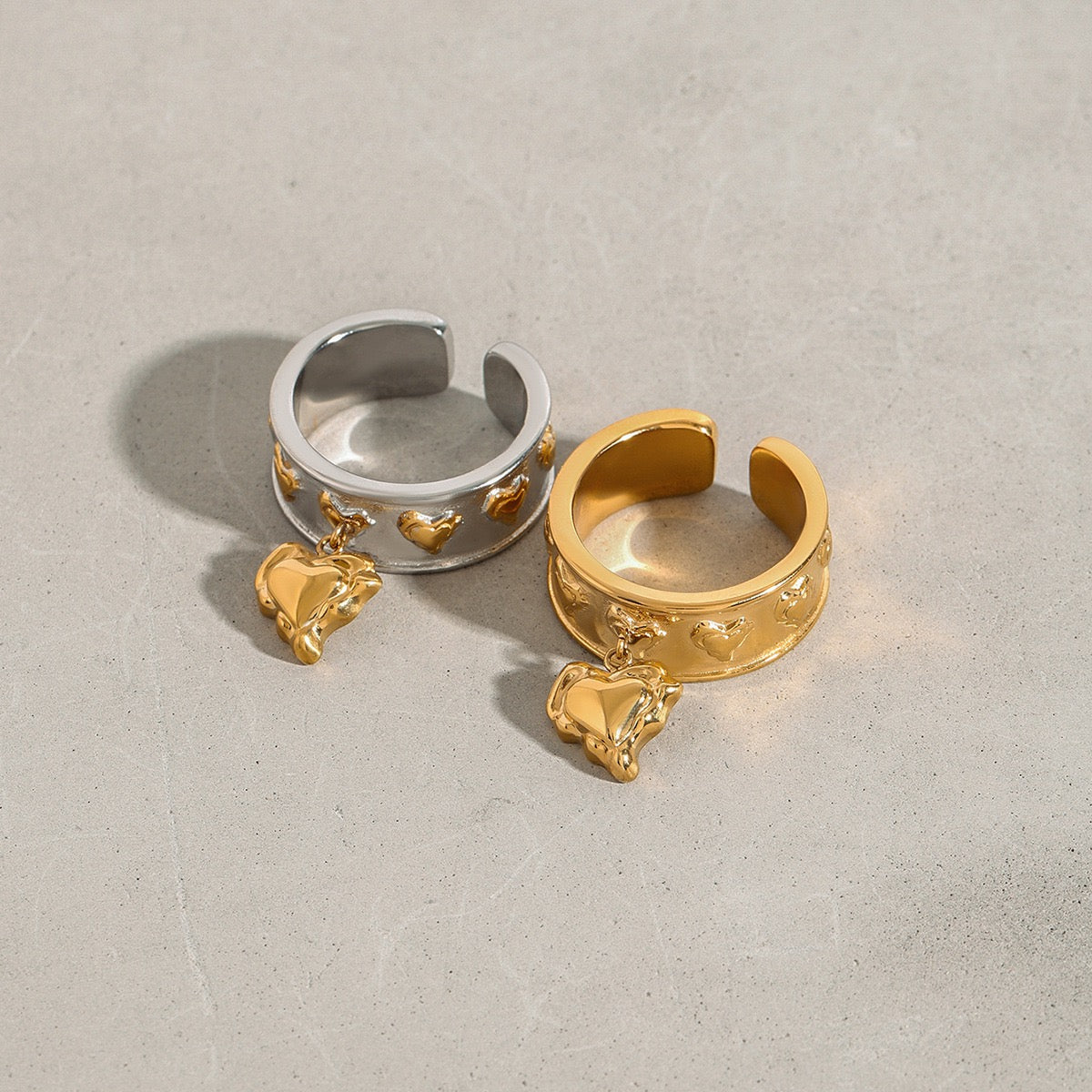 Dangling pendant rings