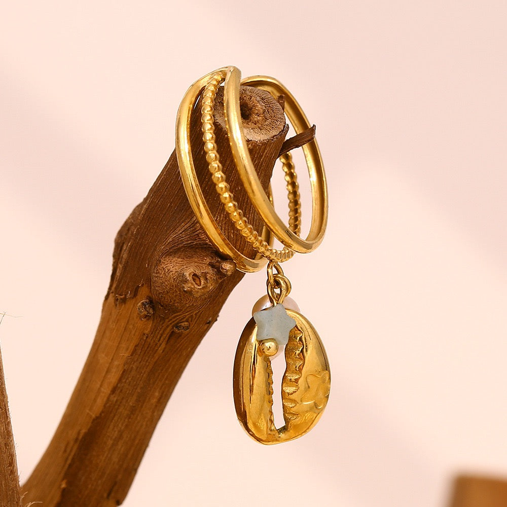 Dangling pendant rings