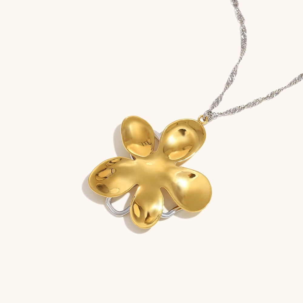 Layer flower necklace