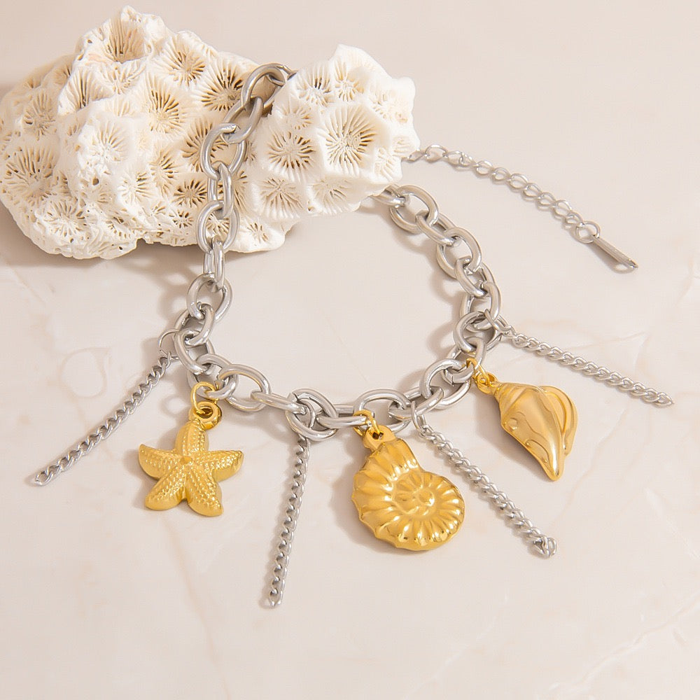Two tones charm bracelet