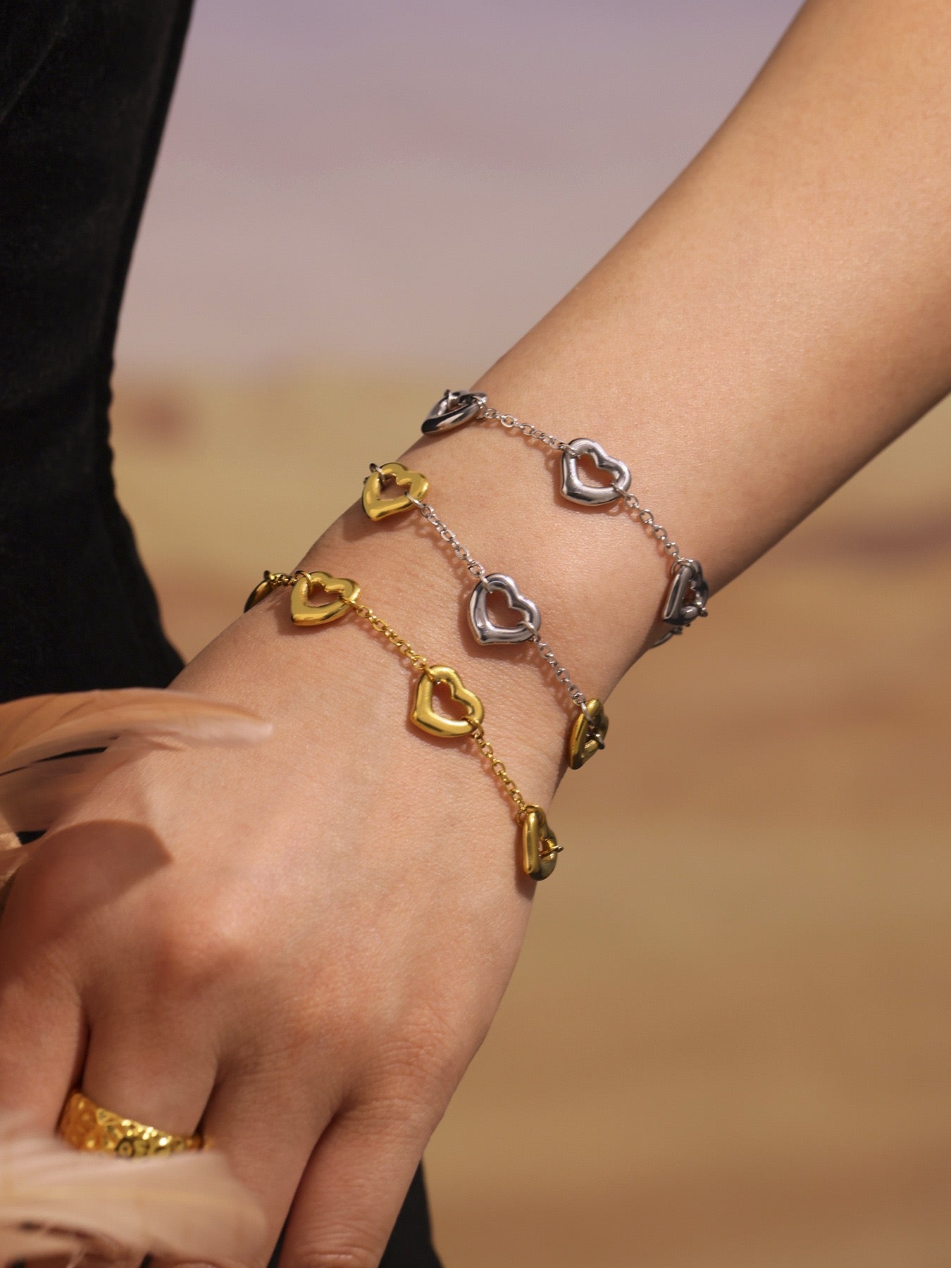 Hearty hoops bracelet