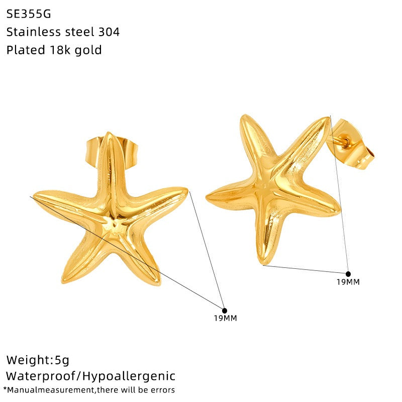 Dainty starfish studs
