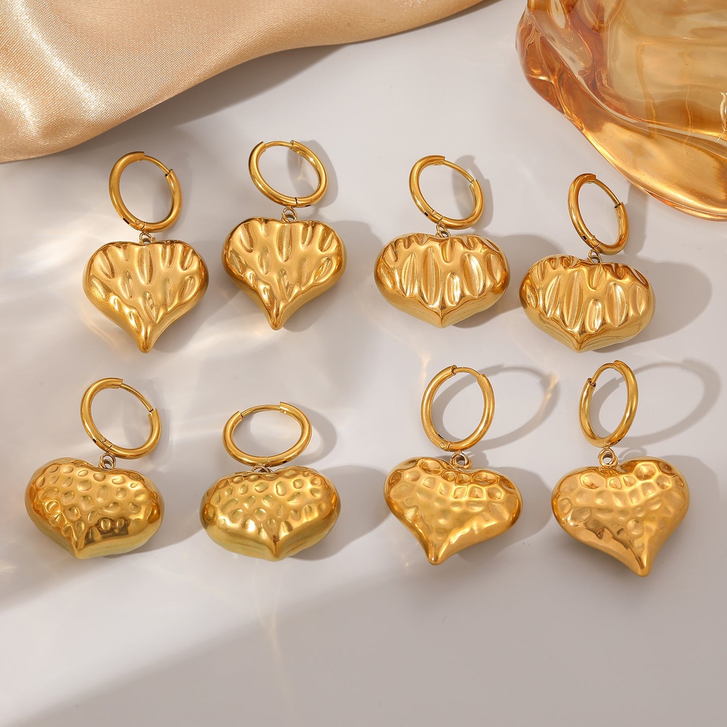 Yasmin Heart earrings