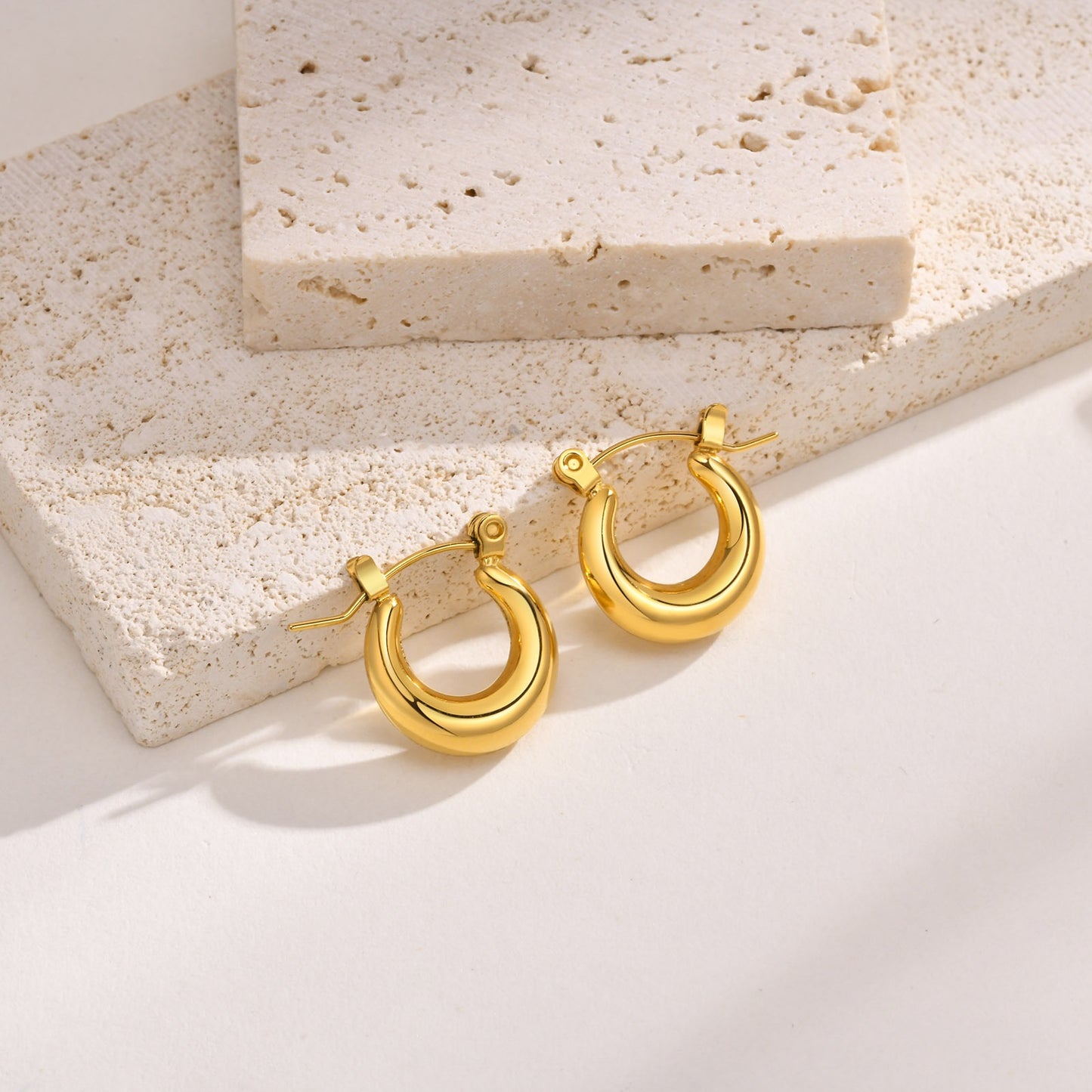 Amore hoops earrings