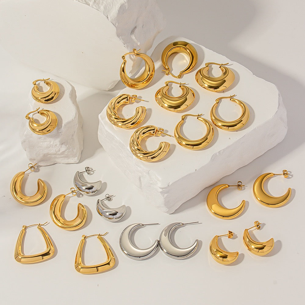 Lsland Classic hoops earrings